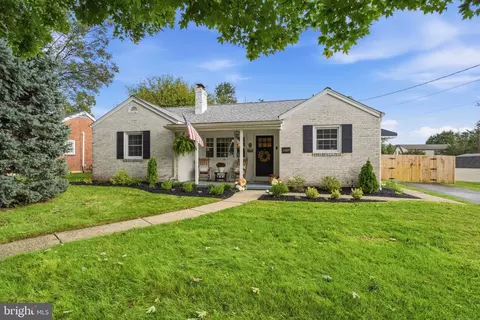 2409 Tapley Ln, Wilmington, DE 19808