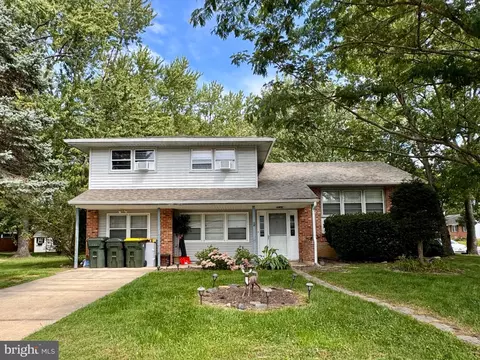 820 Leeds Ln, Newark, DE 19711