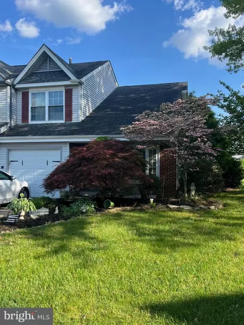 22 Berks Ct, New Castle, DE 19720