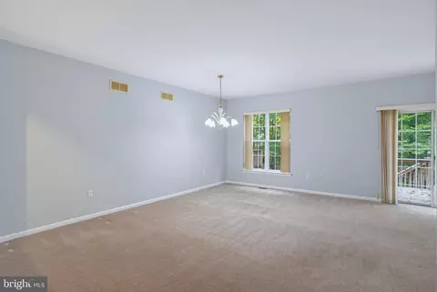 Living - 12 Redden Ct, Bear, DE 19701 photo 4 of 5