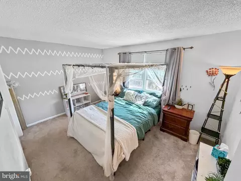 Bedroom - 12 Slates End End, Newark, DE 19702 photo 1 of 3