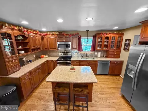 Kitchen - 12 Slates End End, Newark, DE 19702 photo 1 of 3