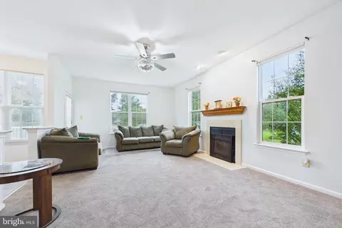 Living - 9 Emerald Ridge Dr, Bear, DE 19701 photo 2 of 2