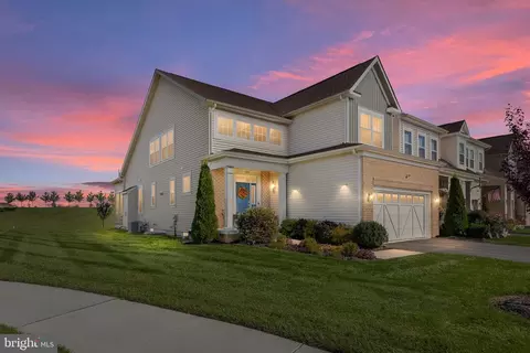 280 Stravinsky Ave, Middletown, DE 19709