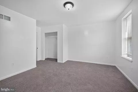 Bedroom - 504 E 3rd St, Wilmington, DE 19801 photo 2 of 2