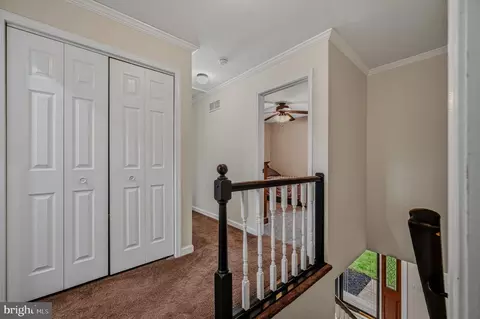 Entry Way - 20 Stearrett Dr, Newark, DE 19702 photo 7 of 8