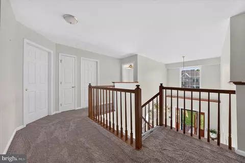 Entry Way - 10 Moonlight Ct, Newark, DE 19702 photo 7 of 7