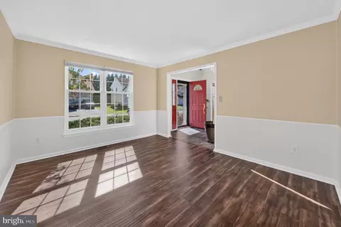 Entry Way - 10 Moonlight Ct, Newark, DE 19702 photo 4 of 7