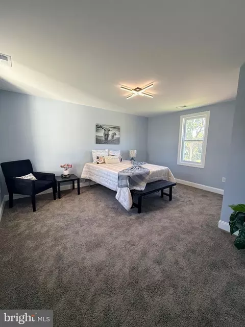Bedroom - 412 Main St, Townsend, DE 19734 photo 1 of 4