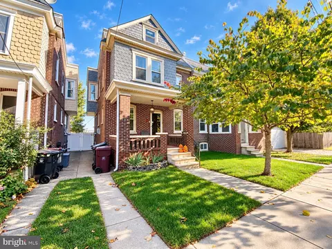 1503 W 9th St, Wilmington, DE 19806