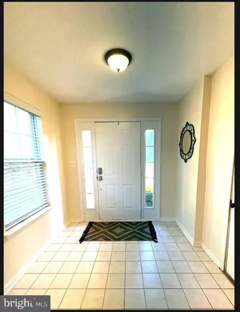 Entry Way - 7 Shawn Ln, Bear, DE 19701 photo 1 of 3