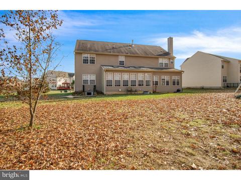 57 Calvarese Dr, Bear, DE 19701 photo 3