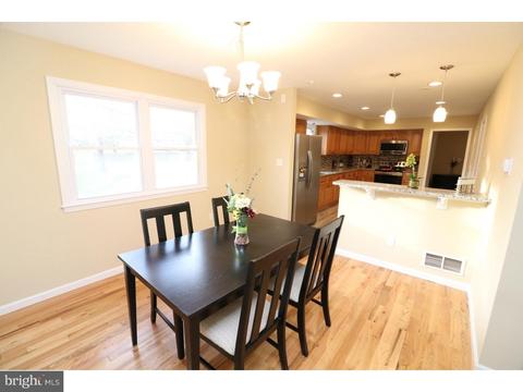 30 E Savannah Dr, Bear, DE 19701 photo 1