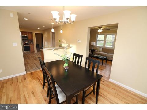 30 E Savannah Dr, Bear, DE 19701 photo 10