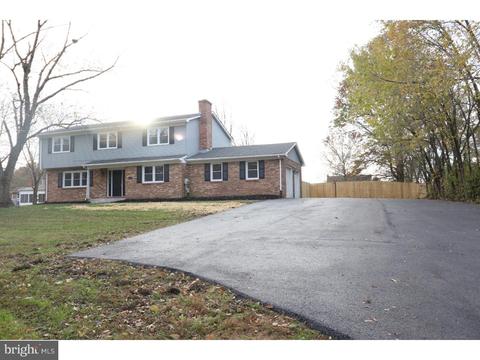30 E Savannah Dr, Bear, DE 19701 photo 4