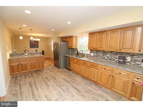 30 E Savannah Dr, Bear, DE 19701 photo 11