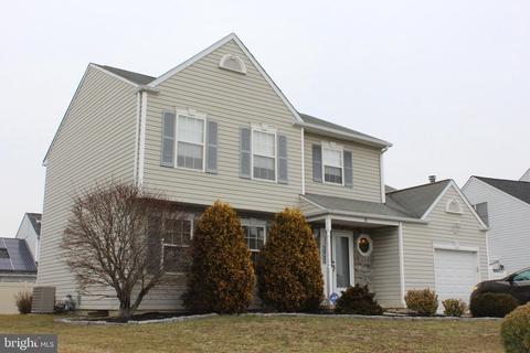 18 Lochview Dr, Bear, DE 19701 photo 1