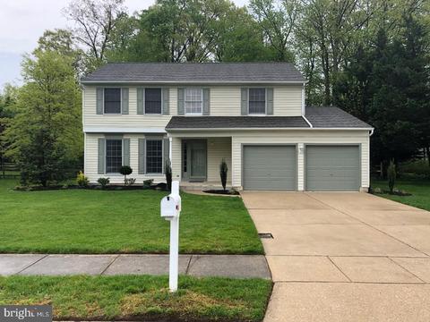461 Granger Dr, Bear, DE 19701 photo 2
