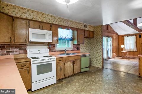 313 Dove Dr, Newark, DE 19713 photo 9
