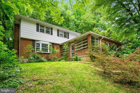313 Dove Dr, Newark, DE 19713 photo 1