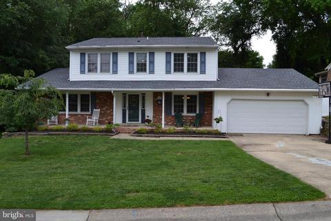 208 E Seneca Dr, Newark, DE 19702 photo 1