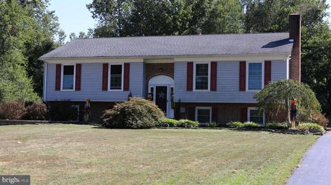 903 Sugar Pine Dr, Bear, DE 19701 photo 2