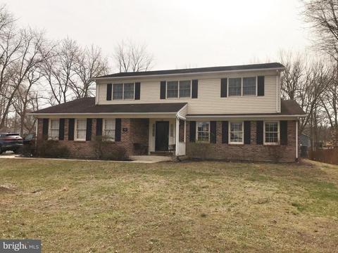 32 Kimmie Ct, Bear, DE 19701 photo 1