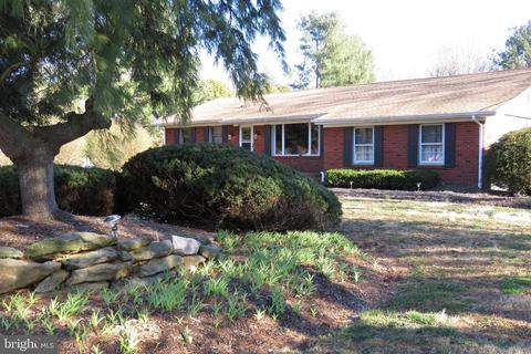 9 Ballad Dr, Newark, DE 19702 photo 2