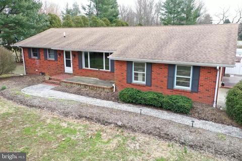 9 Ballad Dr, Newark, DE 19702 photo 4