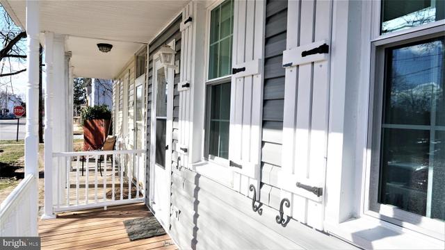 86 Washington St Delaware City De 19706 Mls Denc497768 Movoto Com