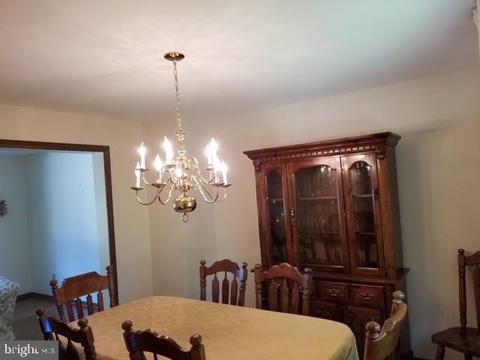 208 Apache Ct, Newark, DE 19702 photo 5