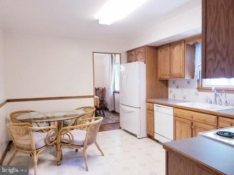 208 Apache Ct, Newark, DE 19702 photo 6
