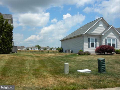 810 Ridge Ct, Middletown, DE 19709 photo 3