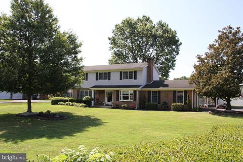 109 Loretta Ln, Bear, DE 19701 photo 1