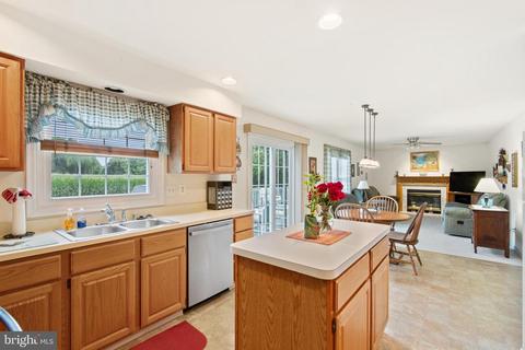 98 Dasher Ave, Bear, DE 19701 photo 10