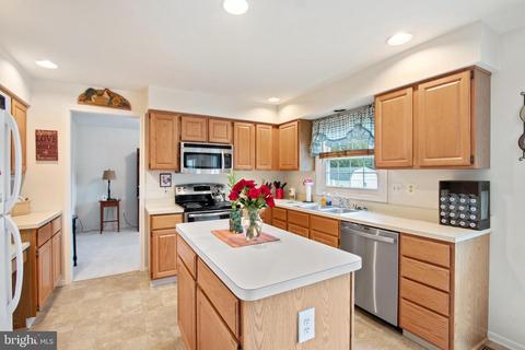 98 Dasher Ave, Bear, DE 19701 photo 8