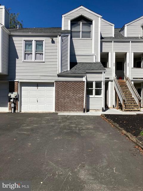 2803 Creekside Dr, Newark, DE 19711 photo 1