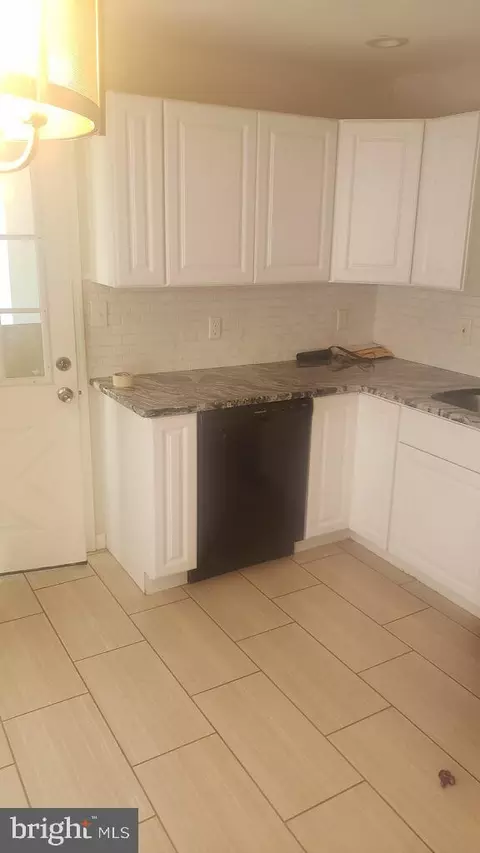 14 Pearson Dr, Newark, DE 19713 photo 8