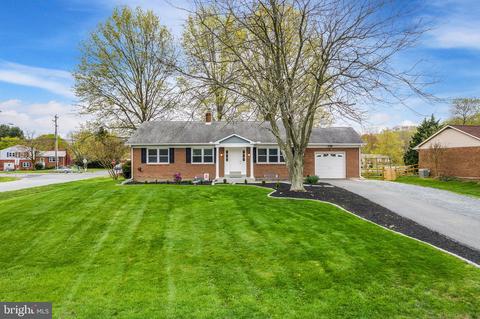 338 Shagbark Ct, Bear, DE 19701 photo 3