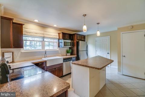 248 W Bynum Pl, Bear, DE 19701 photo 8