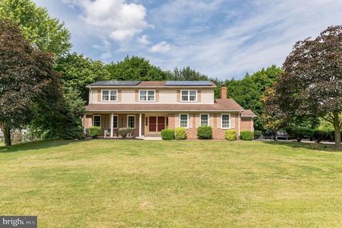 401 Hickory Dr, Bear, DE 19701 photo 2