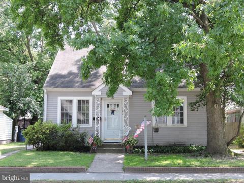 102 W 8th St, Laurel, DE 19956 photo 1