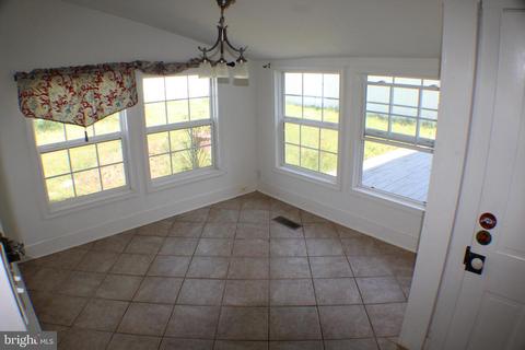 114 Broad St, Milton, DE 19968 photo 6