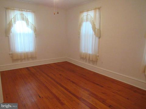 402 Pine St, Laurel, DE 19956 photo 36
