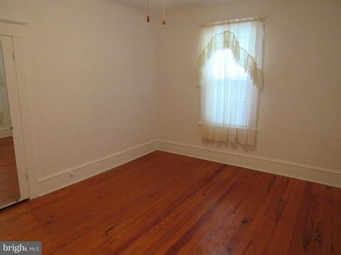 402 Pine St, Laurel, DE 19956 photo 37