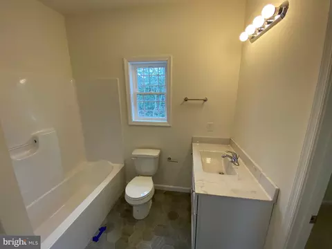 4 Frontier Dr, Ocean View, DE 19970 photo 12
