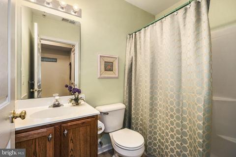 22 Calvert St, Ocean View, DE 19970 photo 5