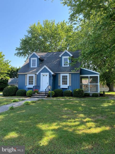 308 Carolyn St, Georgetown, DE 19947 photo 1