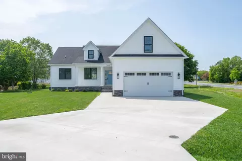 38500 Donohoe Ln, Ocean View, DE 19970