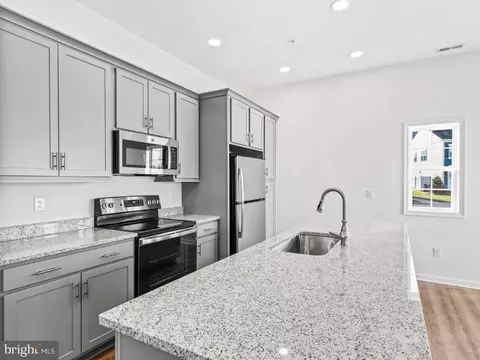 29 Bennett Point Ln #2, Ocean View, DE 19970 photo 3